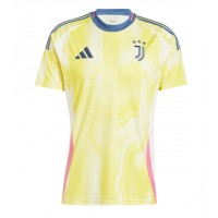 Maglia Calcio Juventus Manuel Locatelli #5 Seconda Divisa 2025-26 Manica Corta